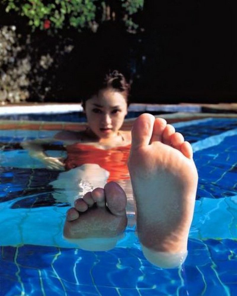 Pool Soles Feet Toes Footfetis