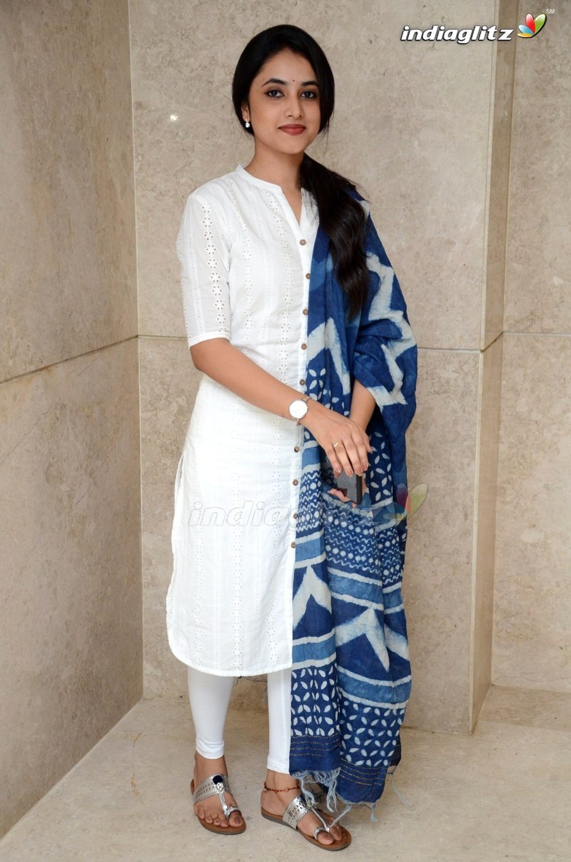 Priyanka Arulmohan Feet