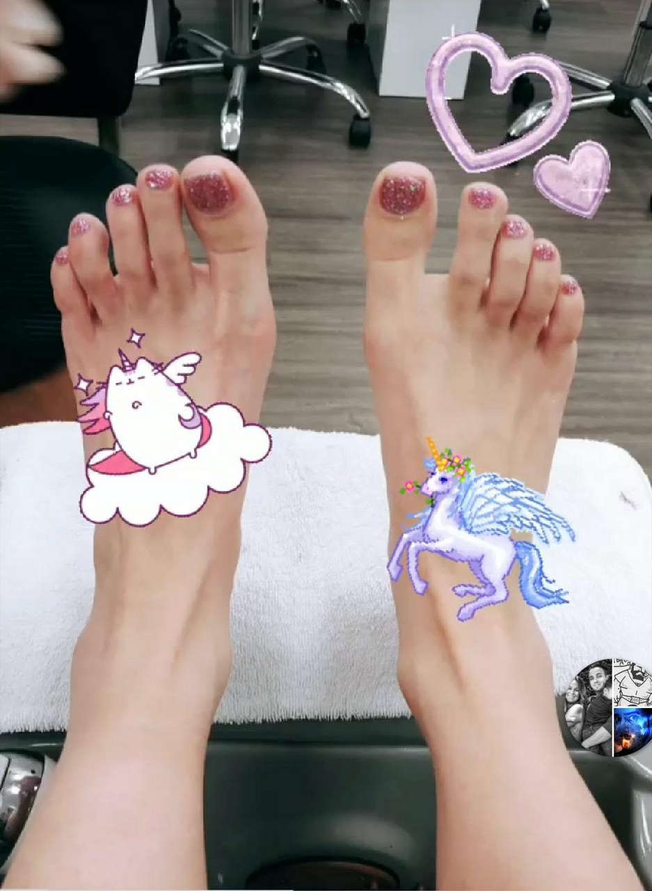 Ramona Young Feet