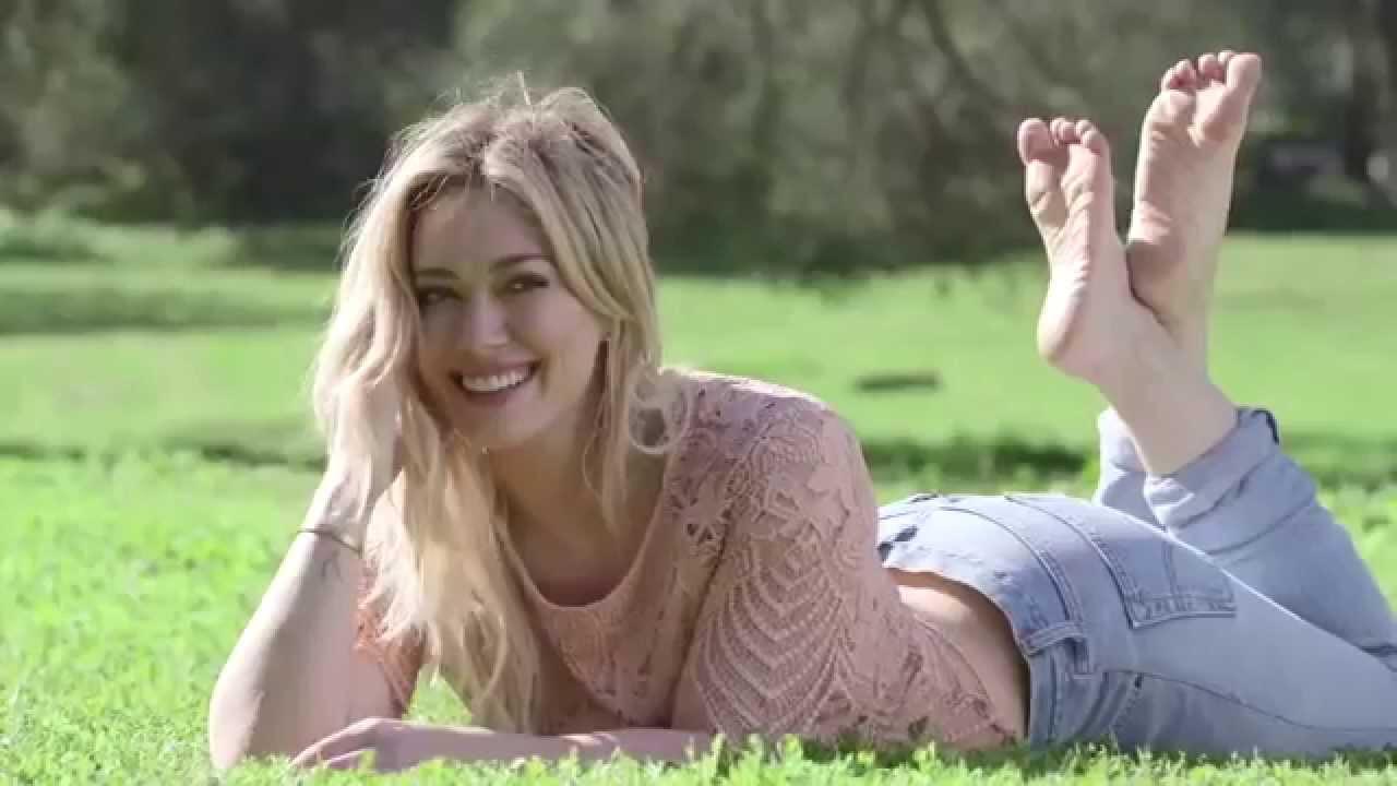 Saw Someone Post Hilary Duff So Heres One Of My Feet Toes Footfetis