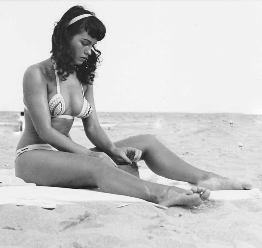The One And Only Bettie Page Feet Toes Footfetis