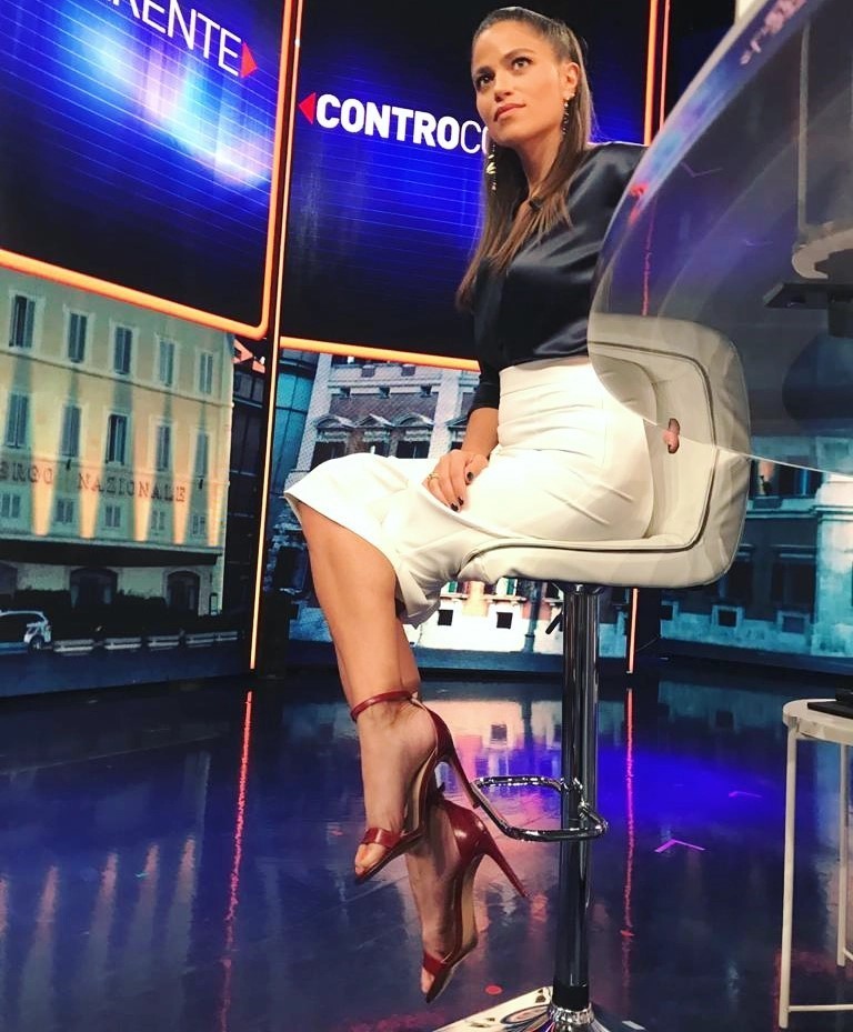 Veronica Gentili Feet