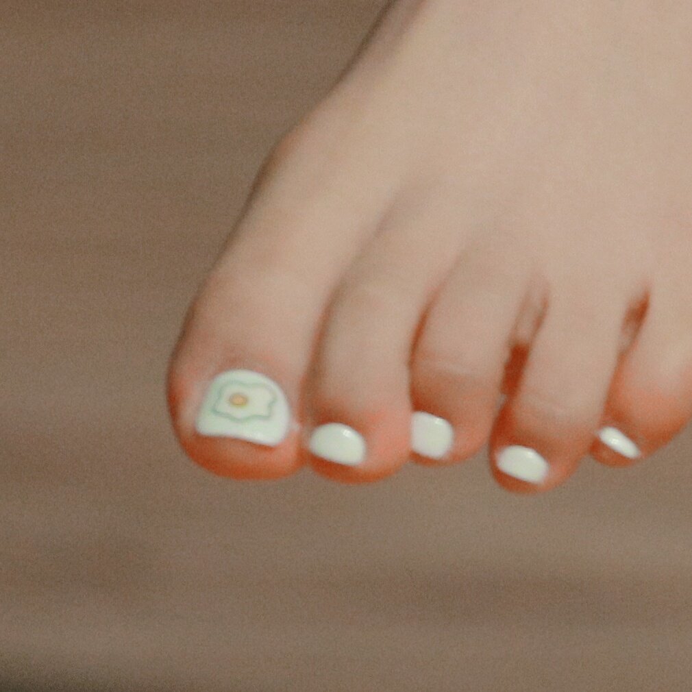 Kim Ji Yeon Feet