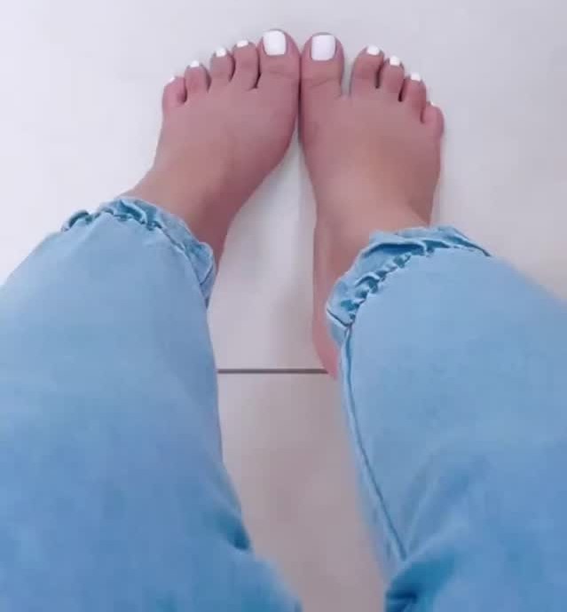Maria Lina Deggan Feet
