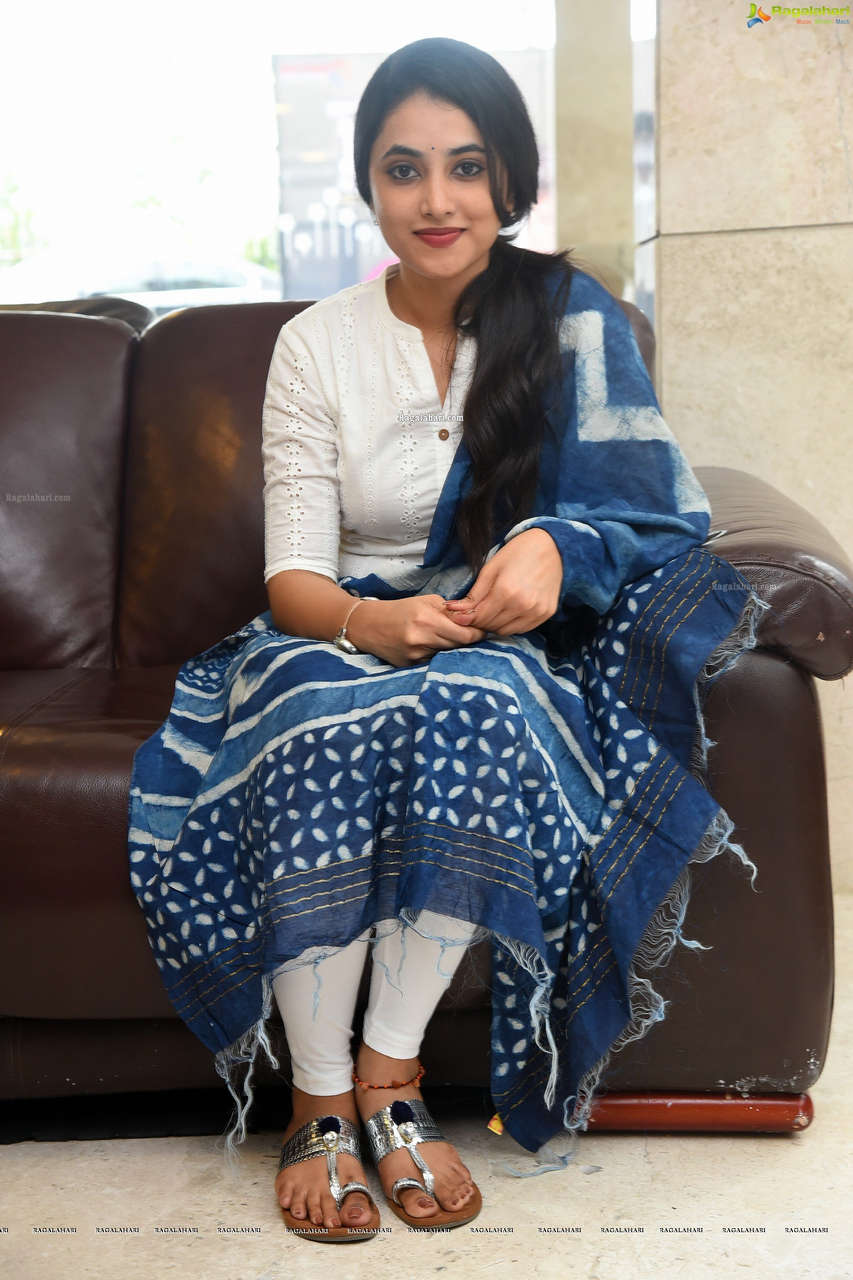 Priyanka Arulmohan Feet