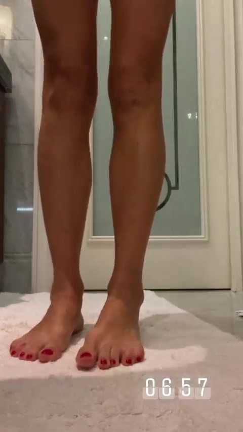 Anastasia Tukmacheva Feet