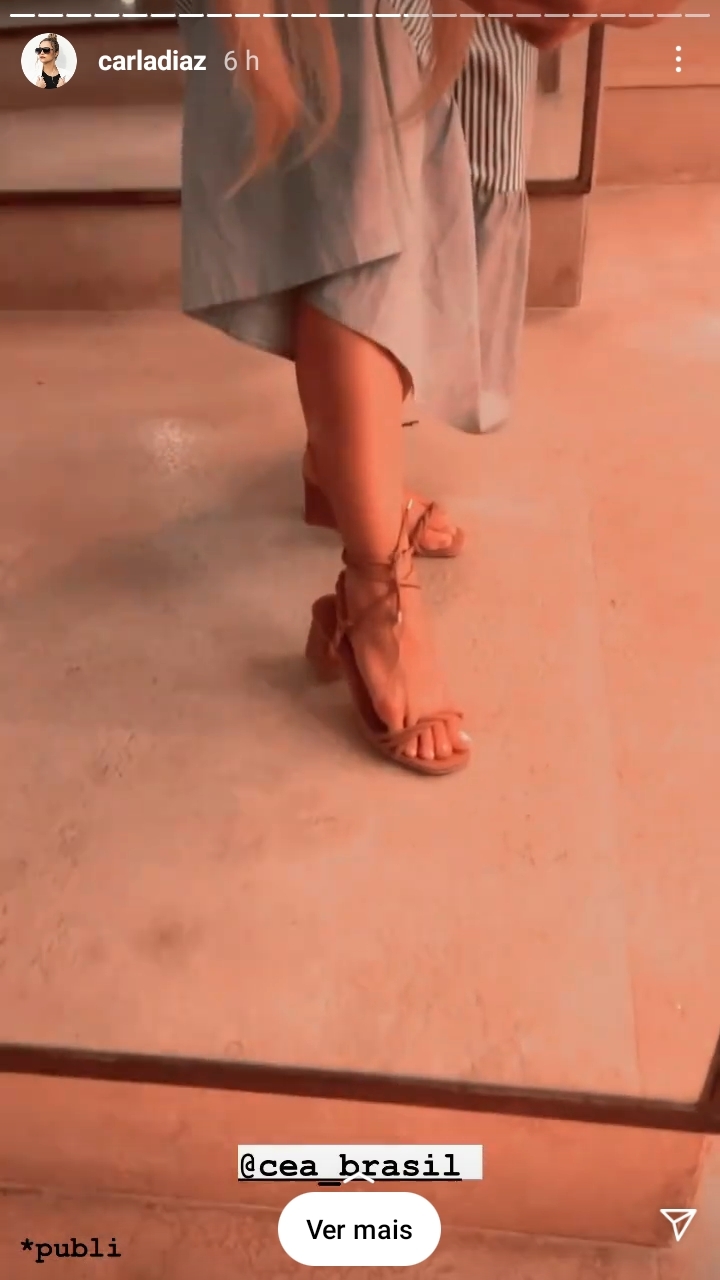 Carla Diaz Feet