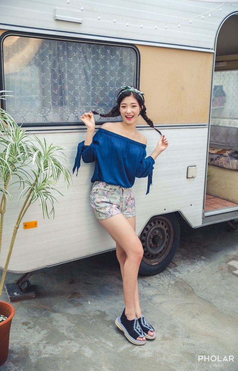 Chae Yeon Jung Feet