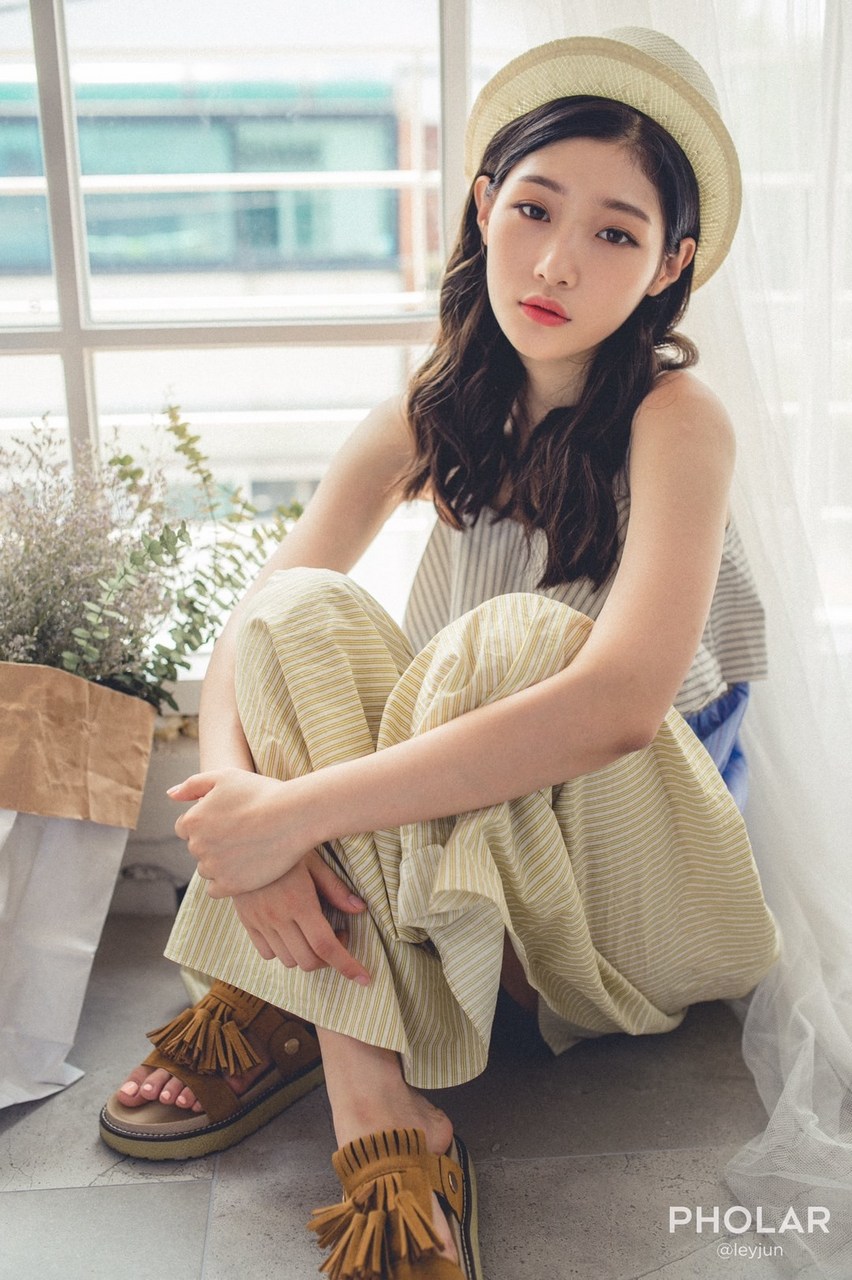 Chae Yeon Jung Feet