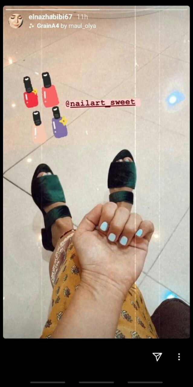 Elnaz Habibi Feet