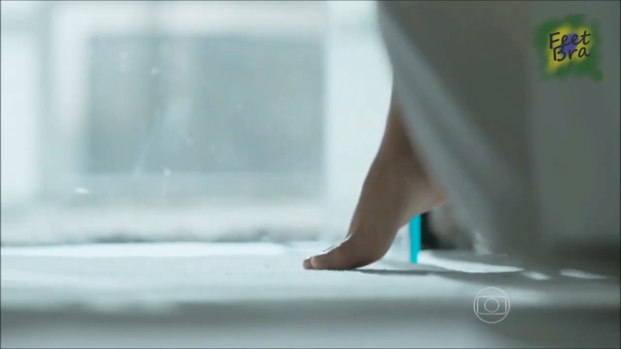 Juliana Paes Feet