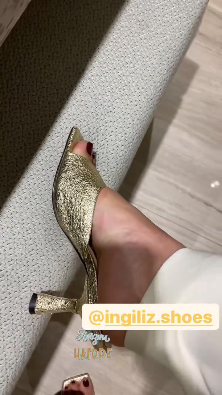 Liliana Angelova Feet