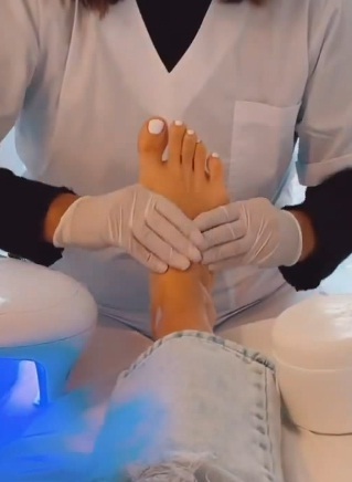 Natalia Franzoni Feet