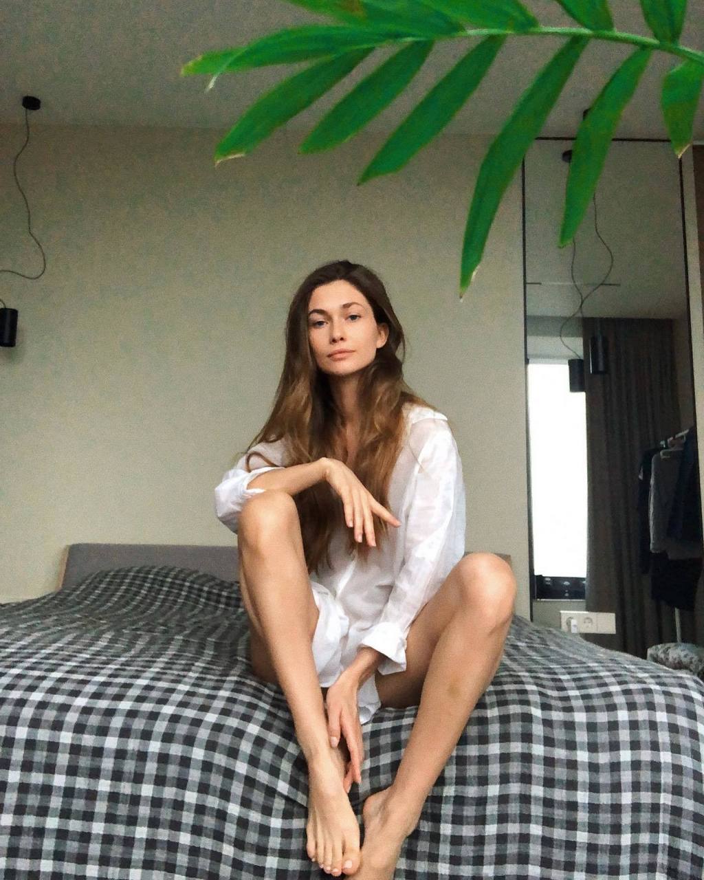 Arina Polonskaya Feet
