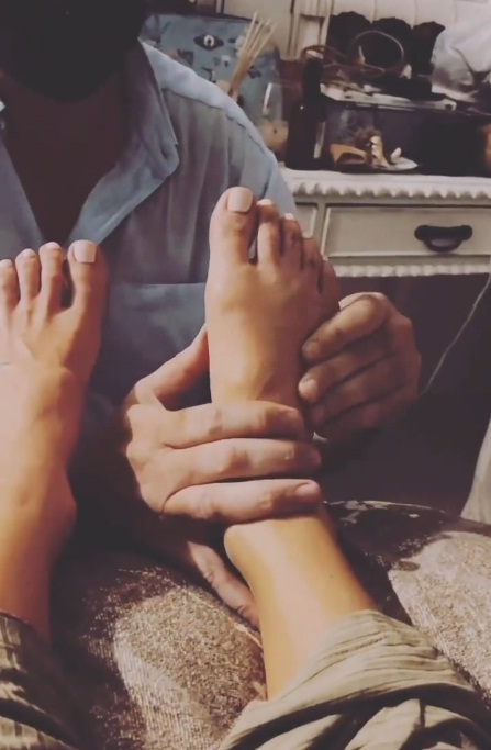 Nicole Neumann Feet