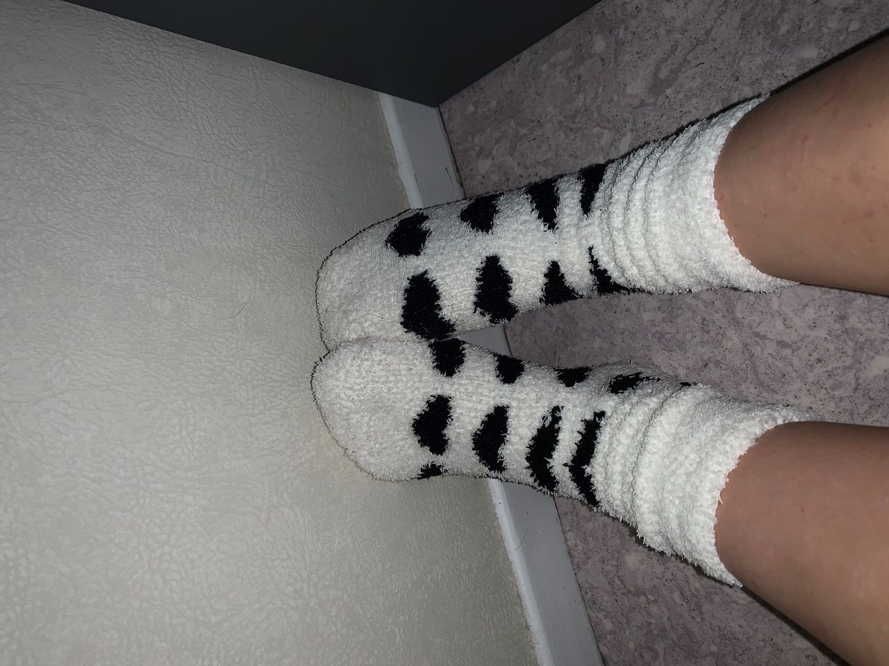 2 Pairs Of Glamorous Feet Heart Socks