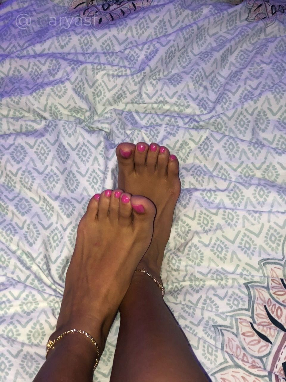 Arya Sf Fresh Feet