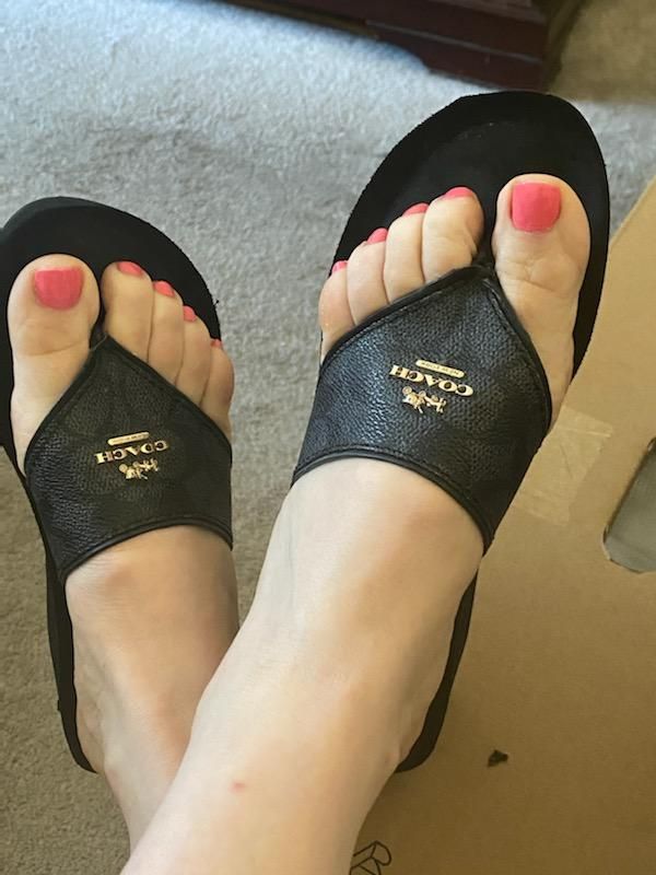 Floryv Flory Toes