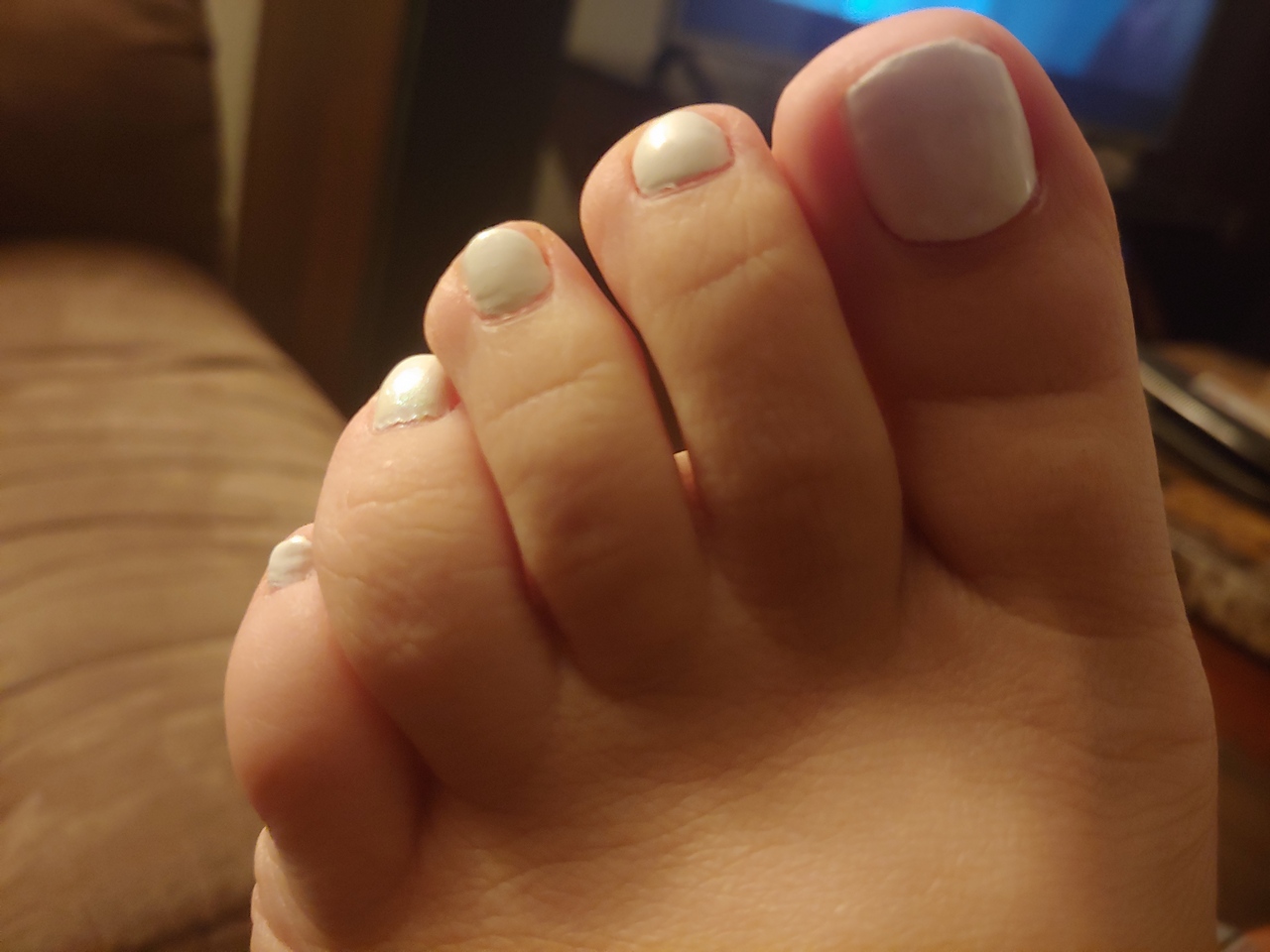 Italian Sweet Feet Sexy White Pedi