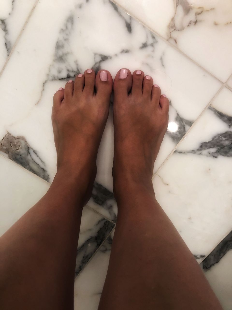 Kaylani Vacation Toes Lets Get Rid Of This Tan Line