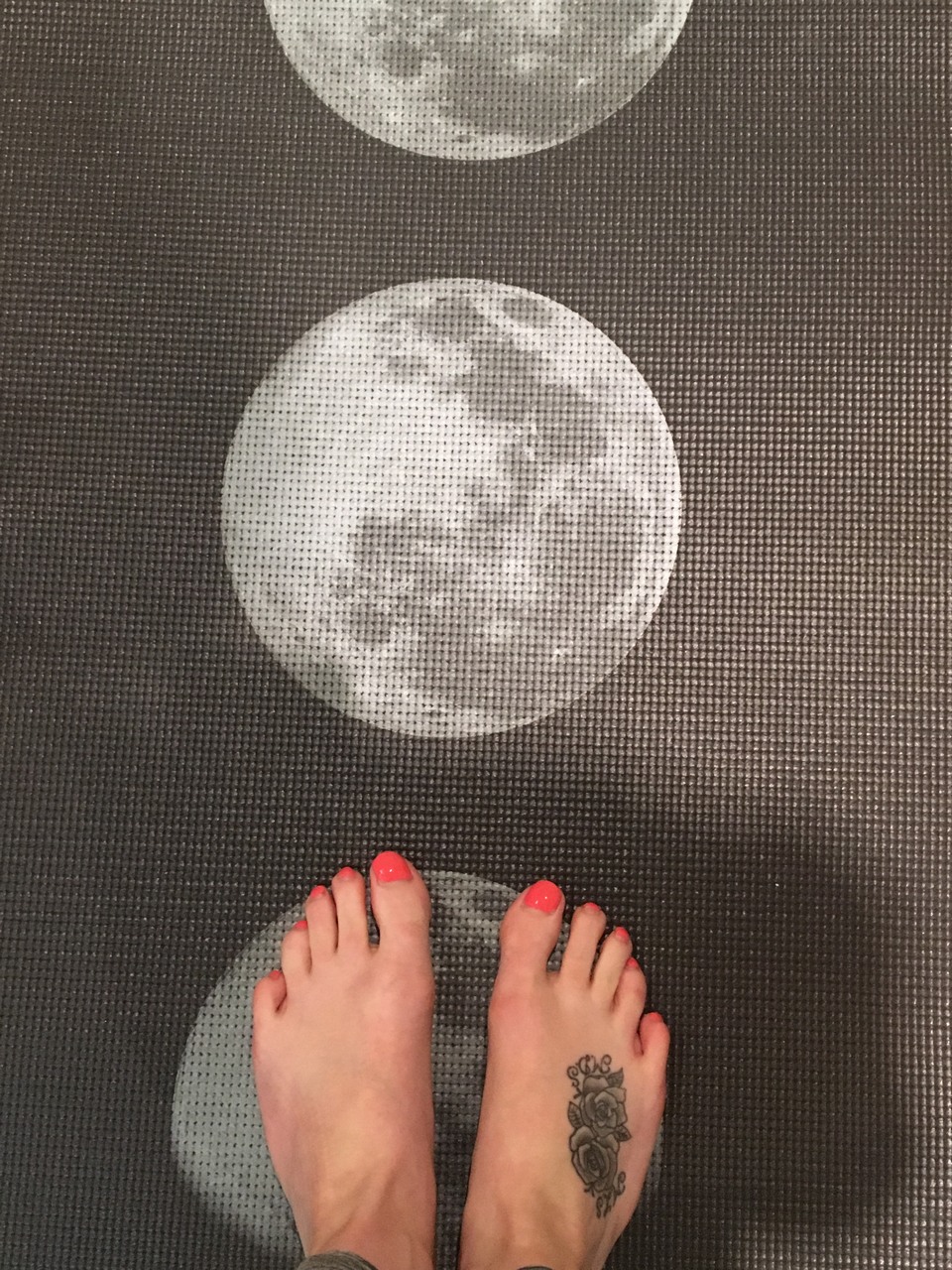 Moongoddessworship Yoga Time