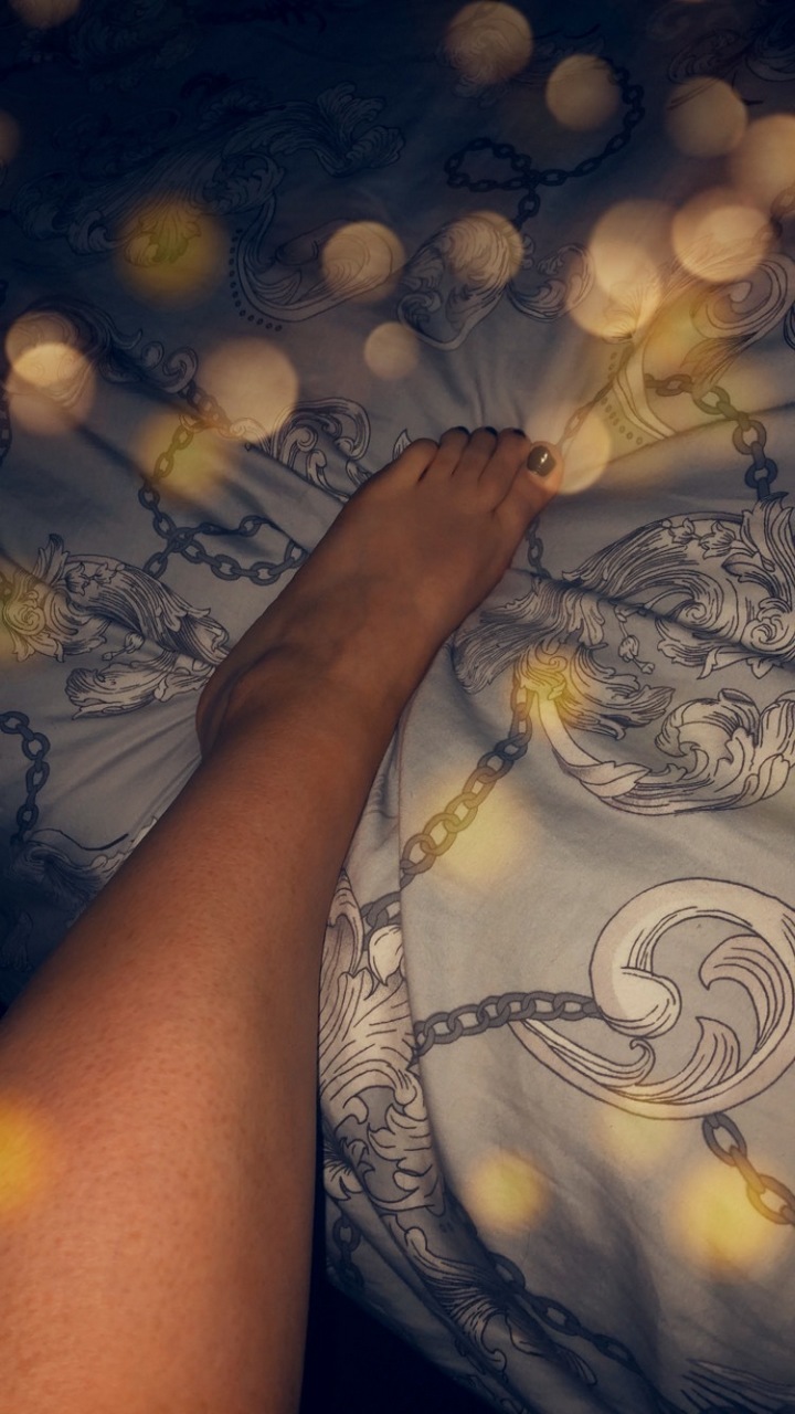 Sexy Senorita Feet