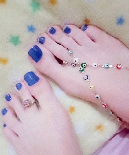 Tini Blue Nails