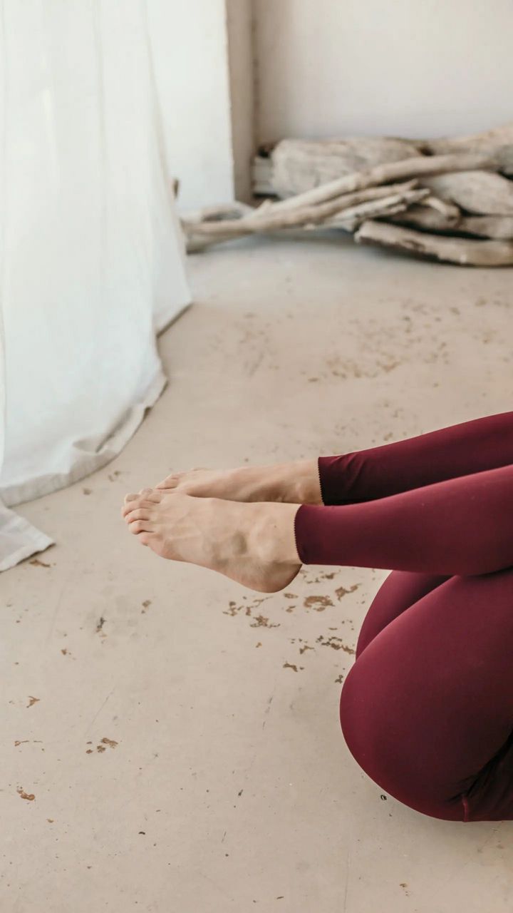 Alison Cossenet Feet