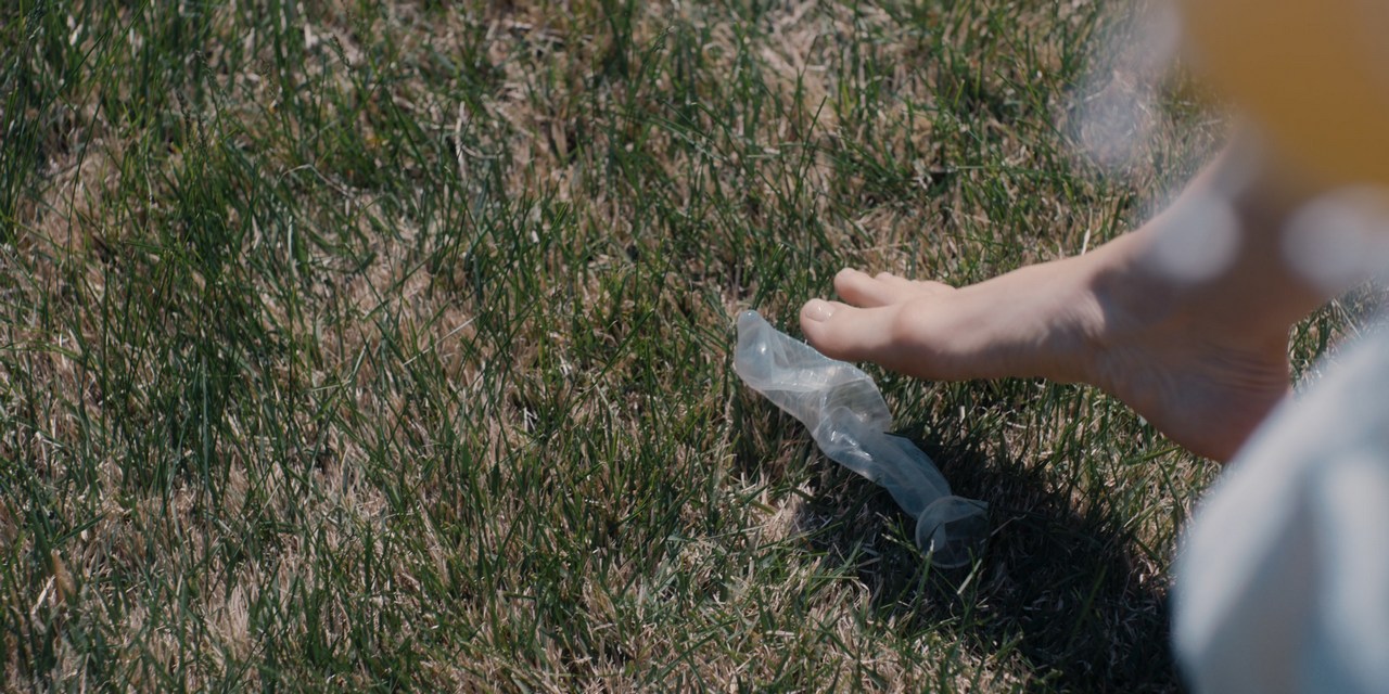 Anne Hathaway Feet