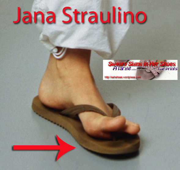 Jana Straulino Feet