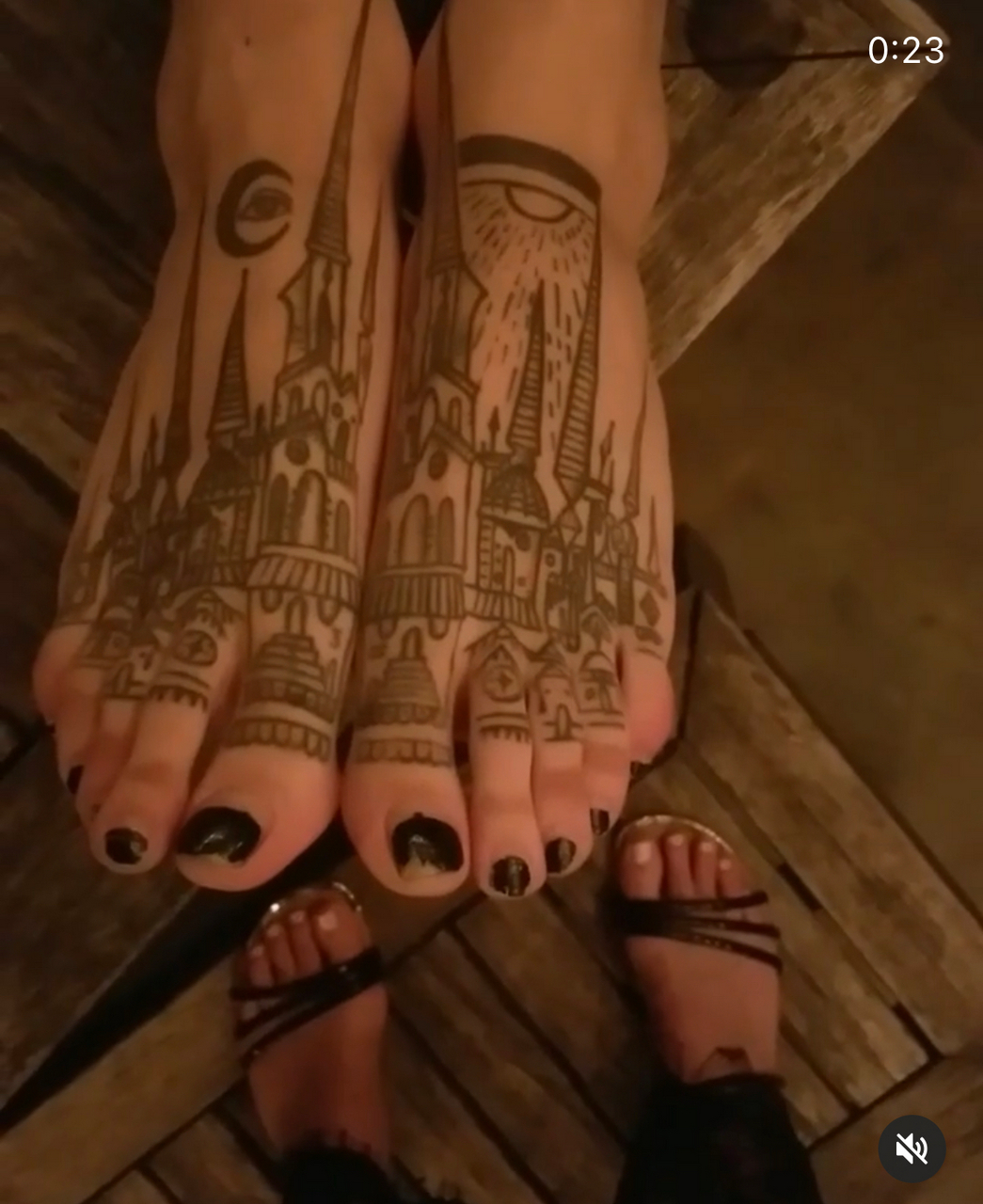 Jen Elyse Feldy Feet