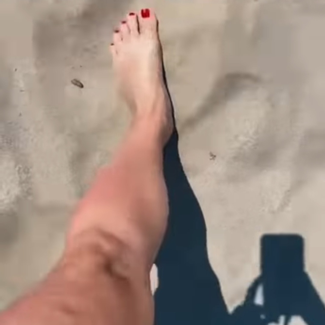 Ludwika Paleta Feet