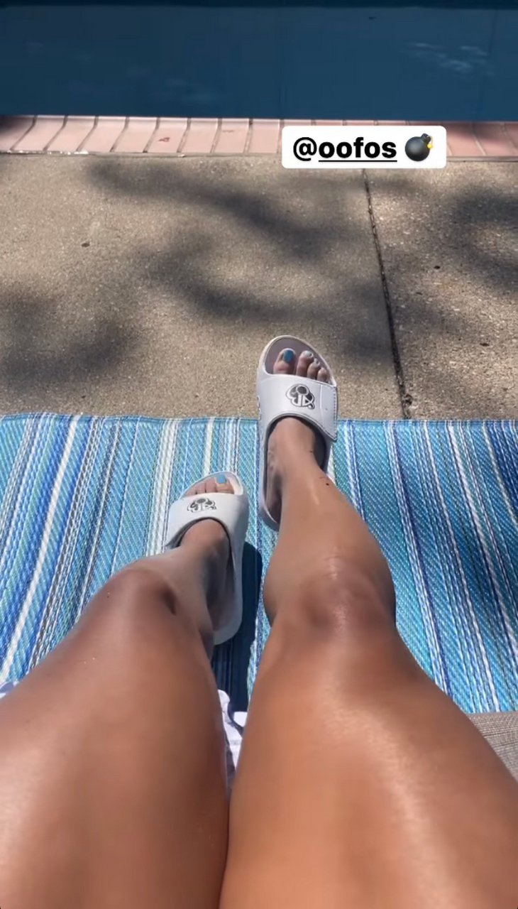 Alycia Baumgardner Feet