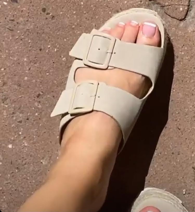 Anamelia Silva Feet