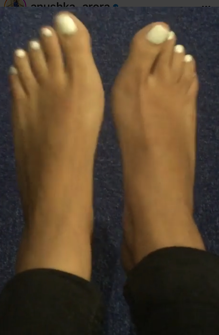 Anushka Arora Feet