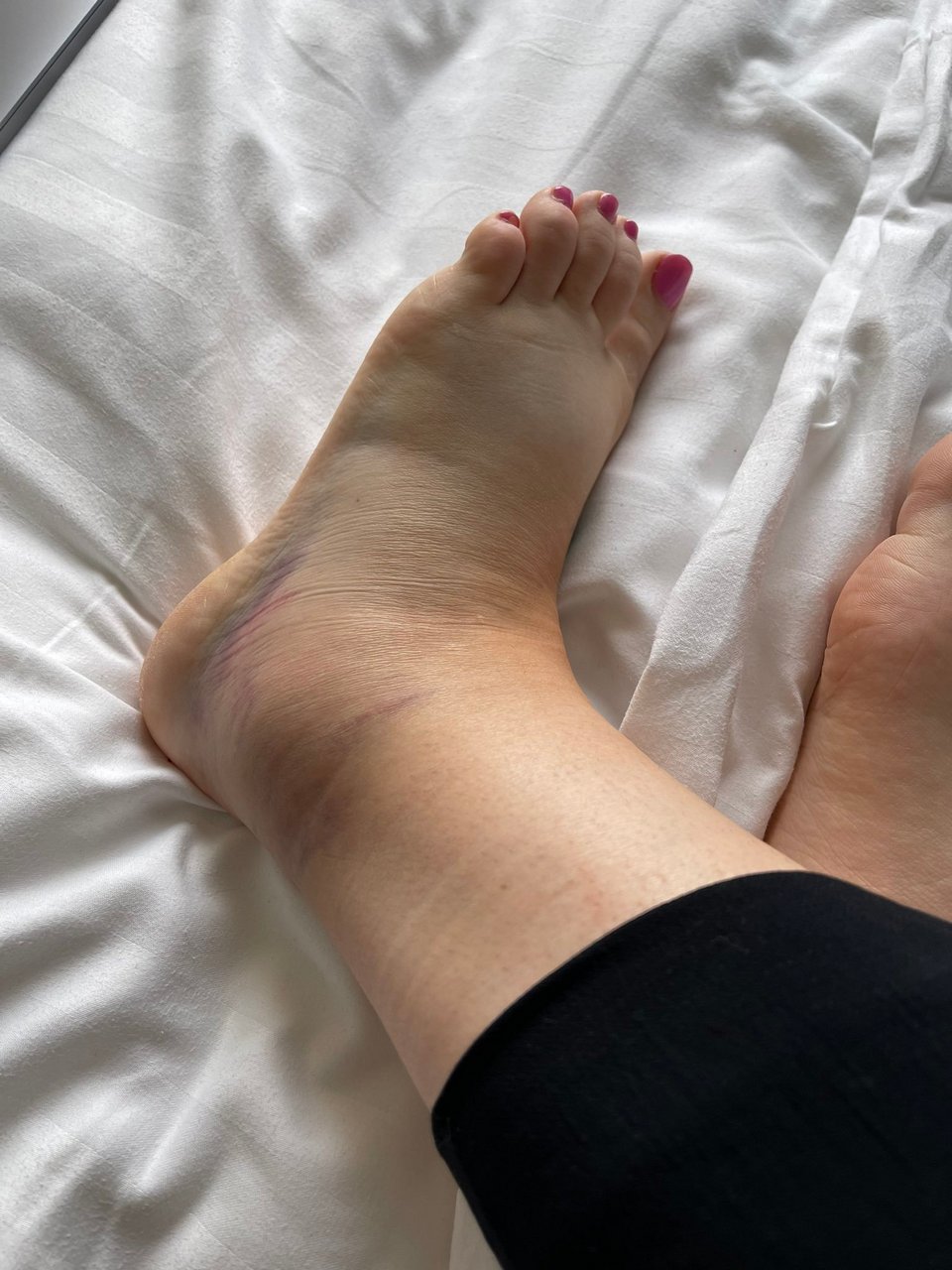Courtney Laplante Feet