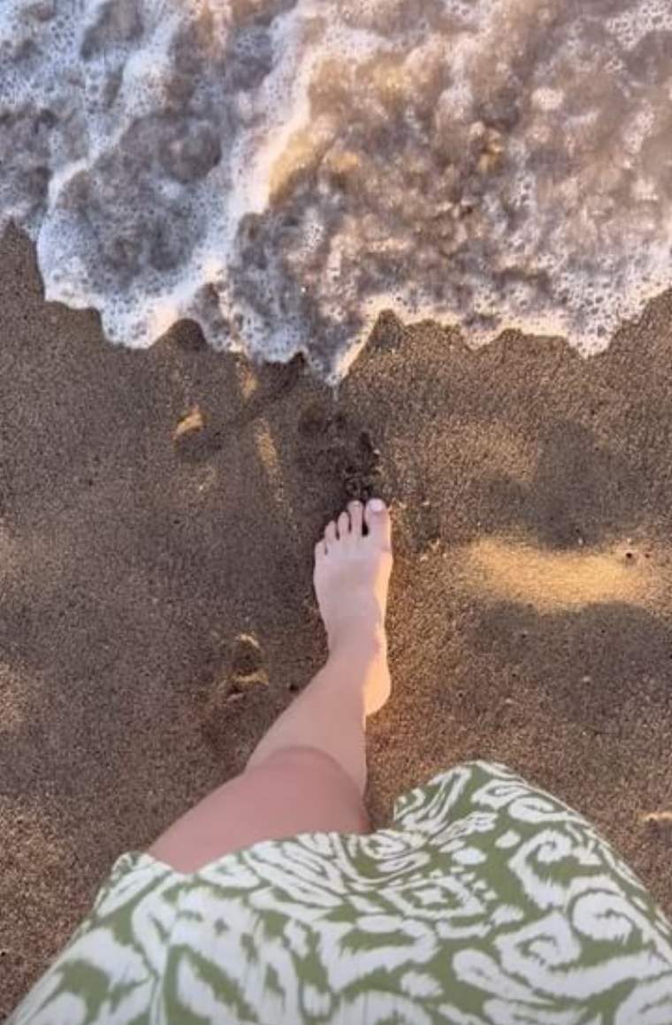 Daniela Lvarez Feet