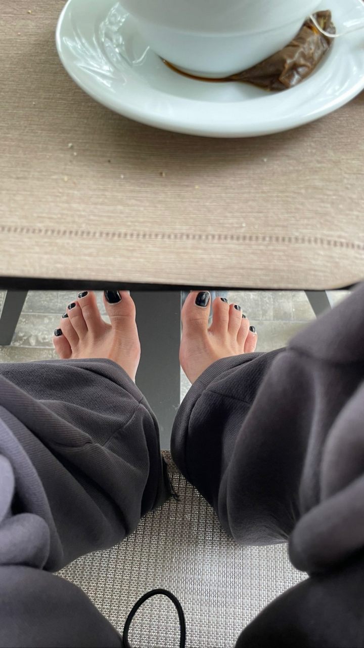 Daria Shikhanova Feet