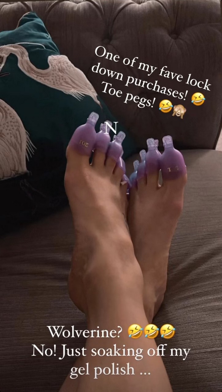 Faye Tozer Feet