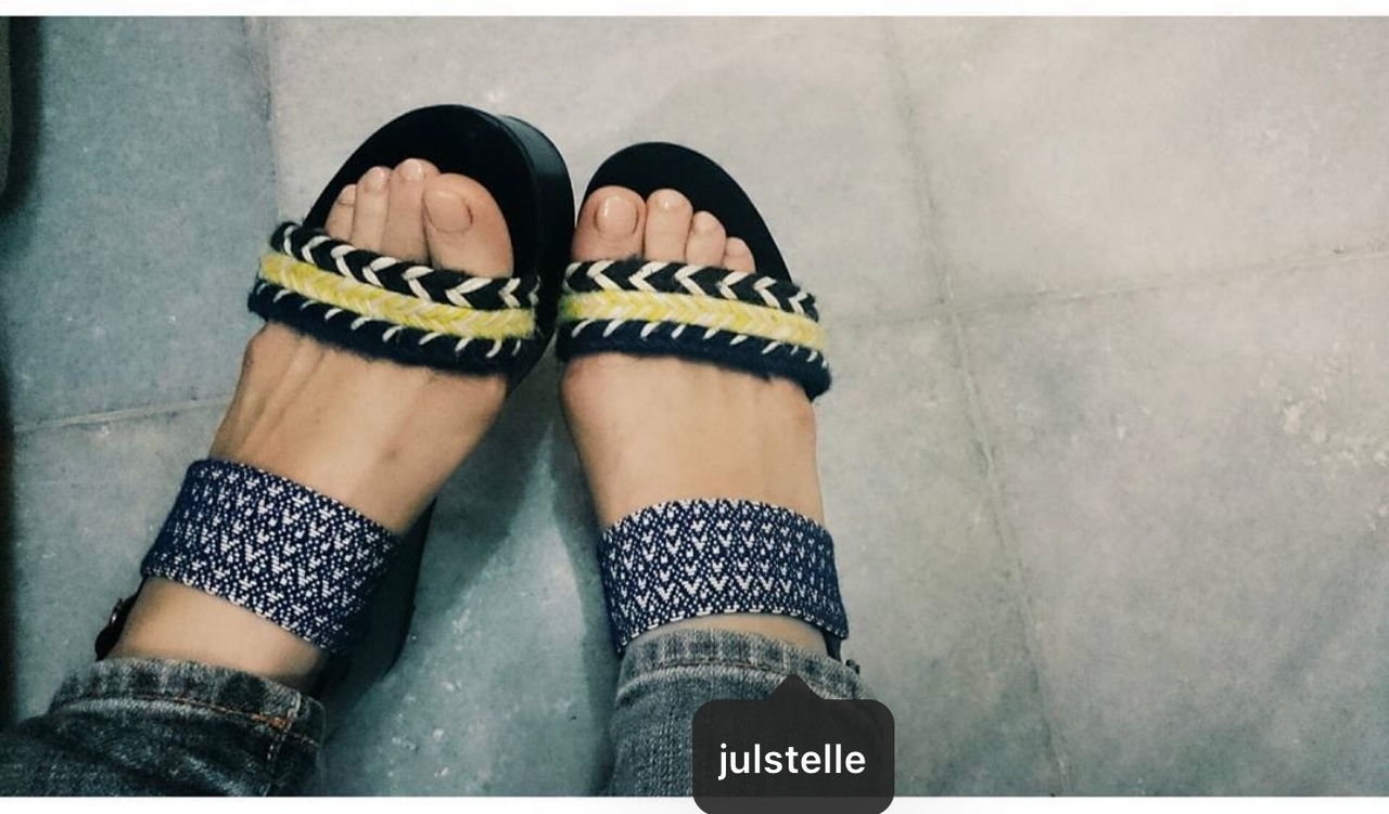 Julie Estelle Feet