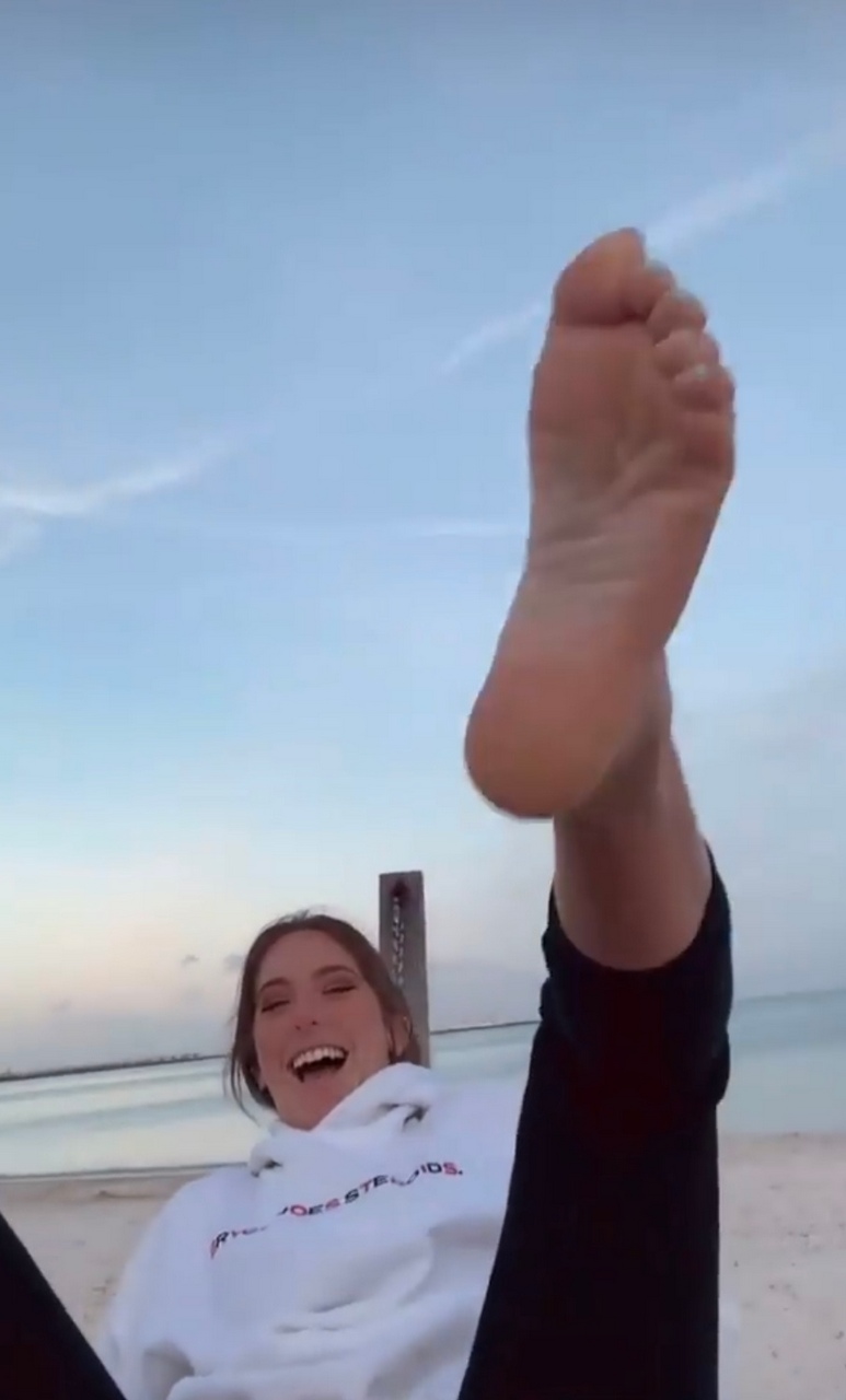 Karin Moskalensky Feet
