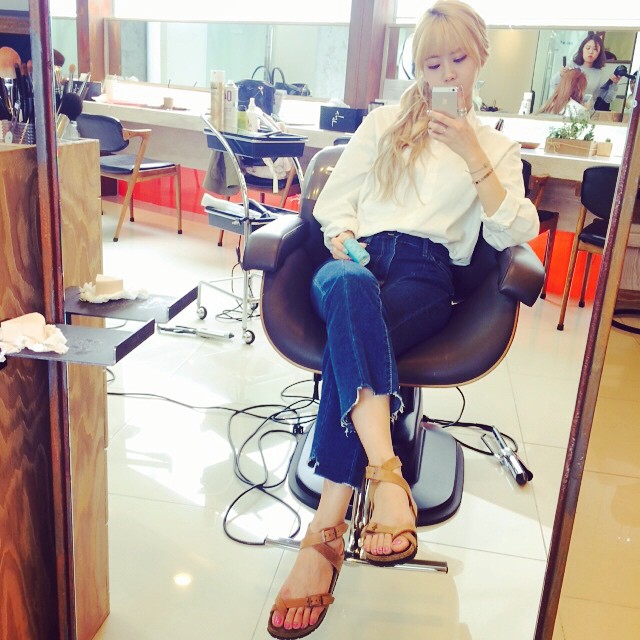 Kfeets Hyeyeon Bestie Feet Instagram Hyeyeon