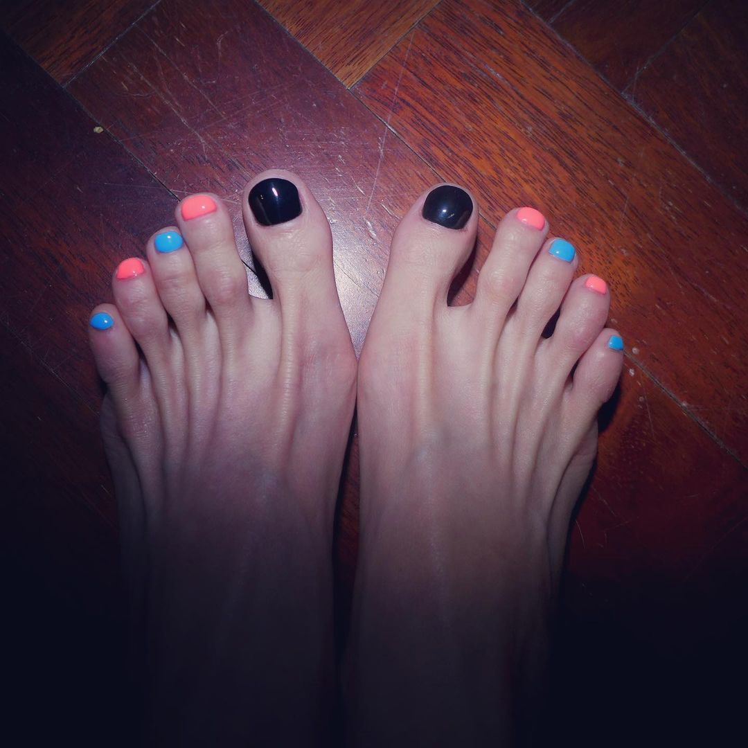 Kfeets Hyuna Feet