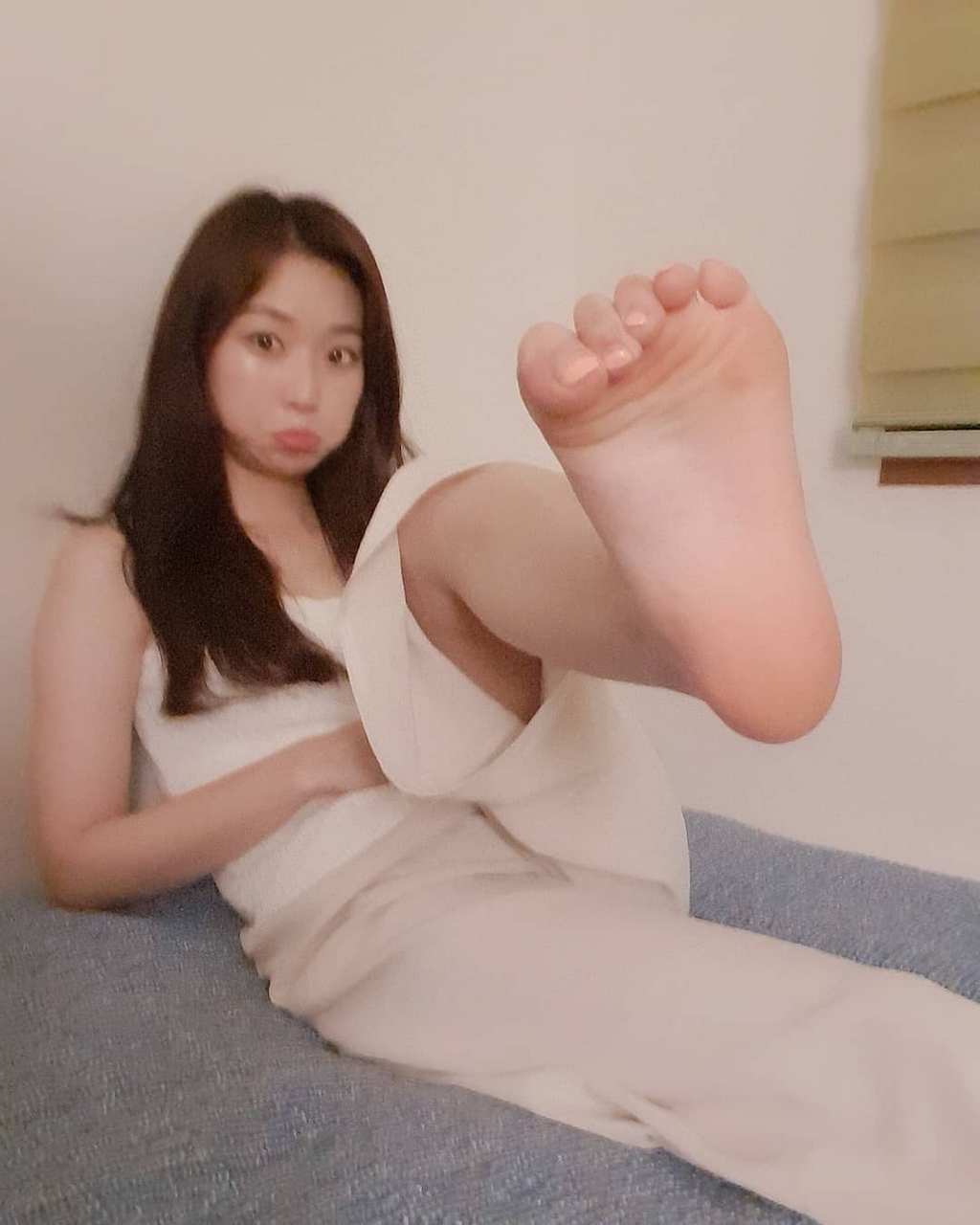 Kfeets Kim Seulgi Fan Service For Foot Fetish Enthusiasts Fee