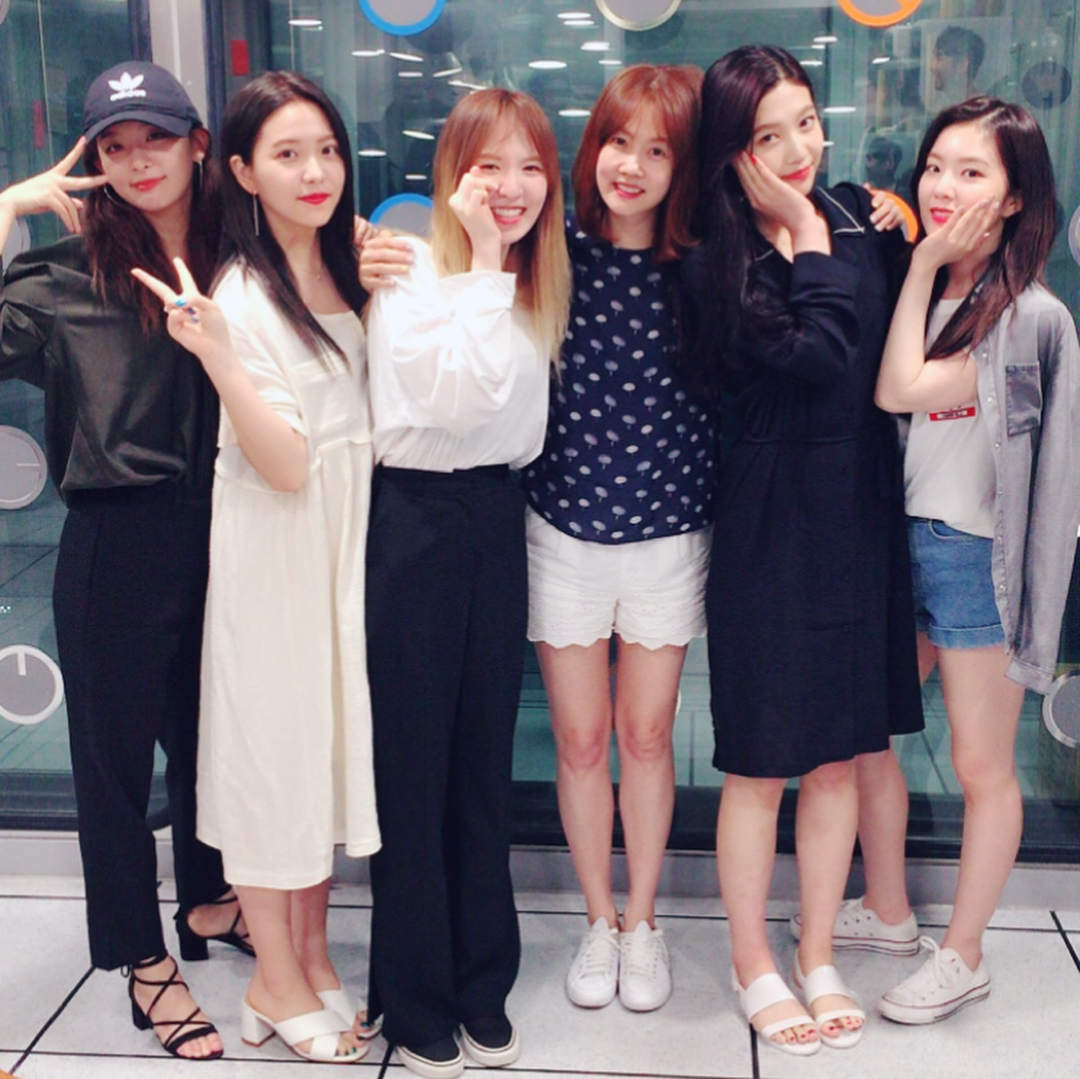 Kfeets Red Velvet Seulgi Yeri And Joy Fee