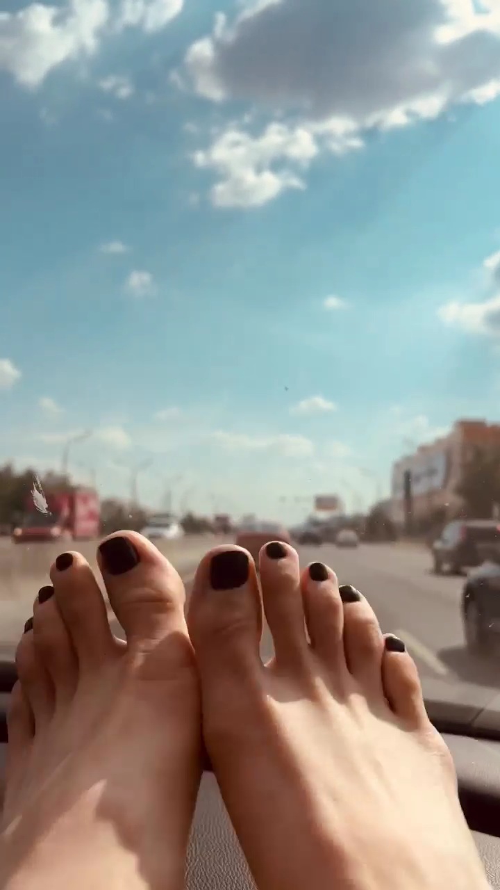 Lukerya Ilyashenko Feet
