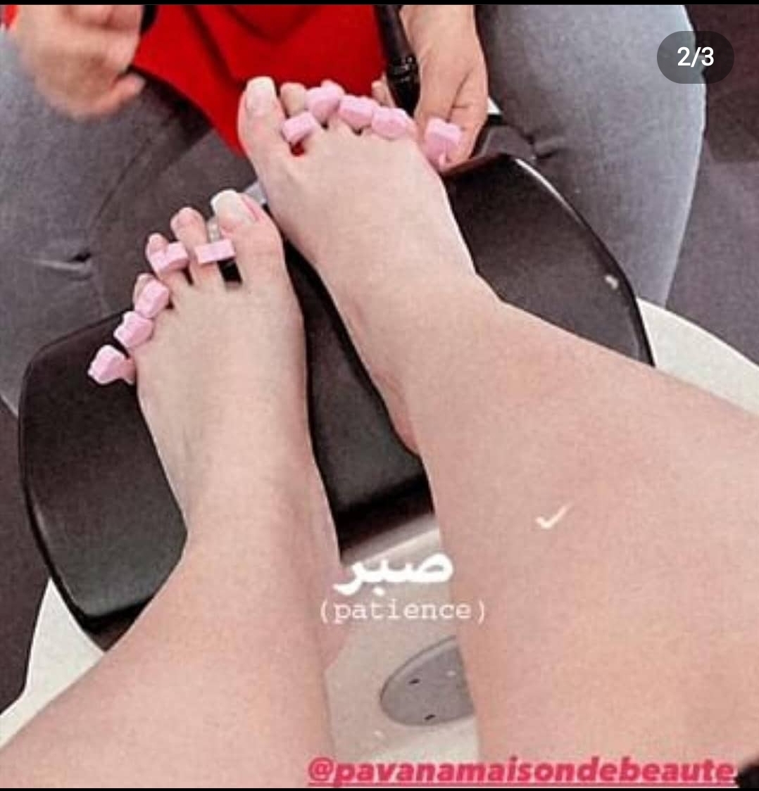 Mounia Benfeghoul Feet