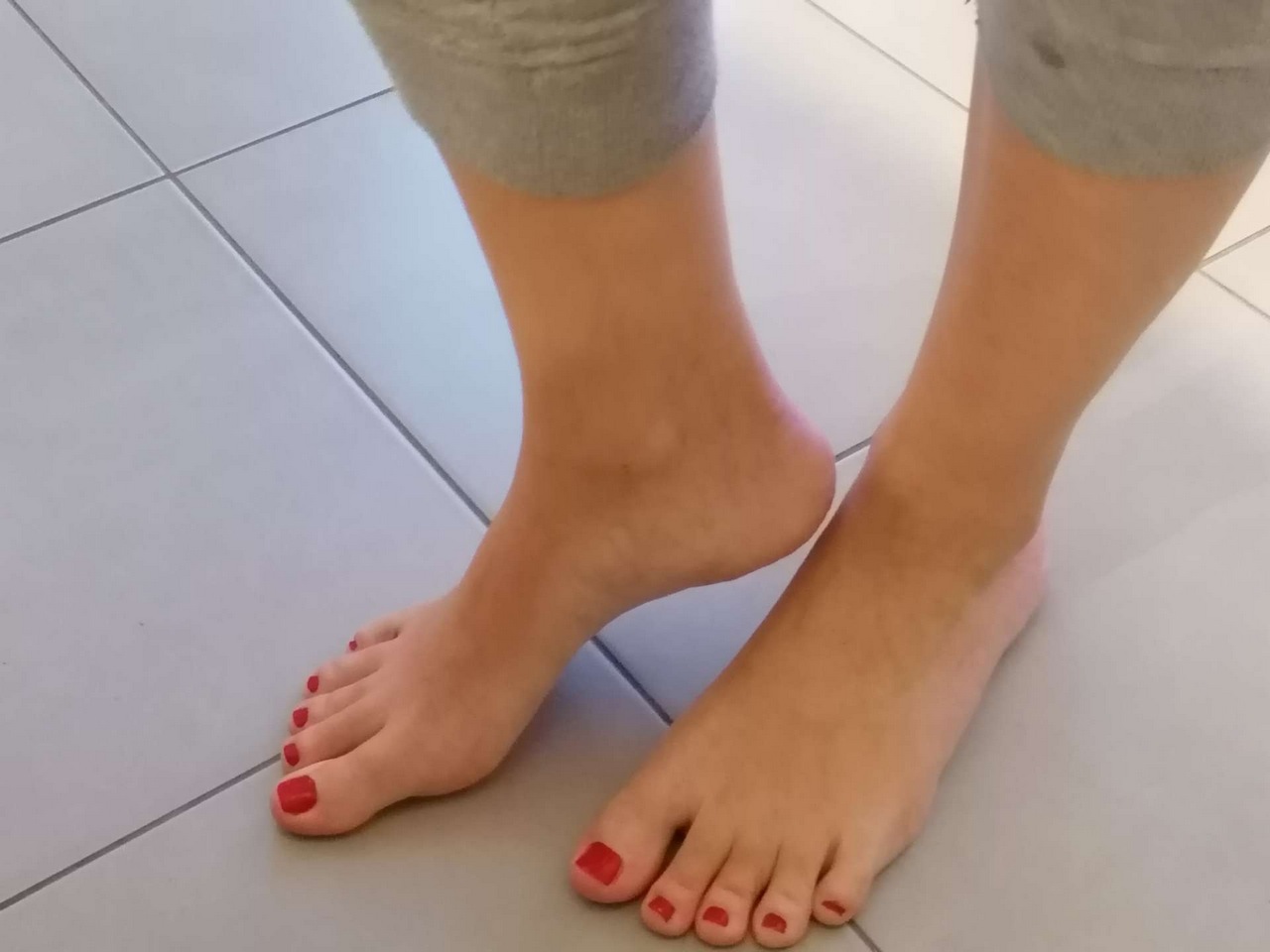 Nathalie Odzierejko Feet