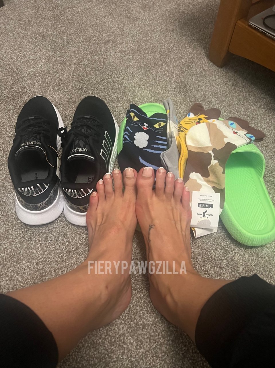 Pawgzilla Feet