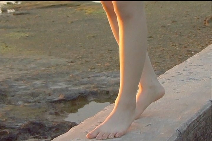 Reina Tanaka Feet